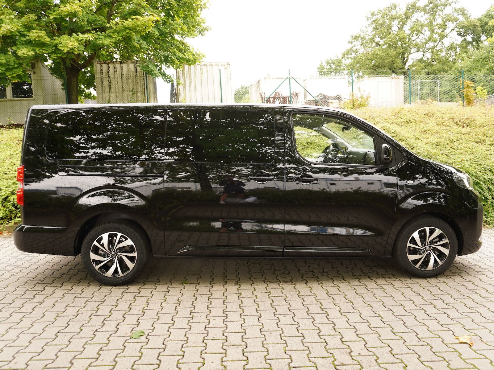 Fiat Ulysse Icon XL 2.2 180 AT 8-Sitzer/Winter-Paket imagem 3