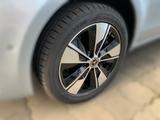 Mercedes-Benz V 300 d AVANTGARDE, LANG - AIRMATIC! AHK! 7 S.! - Mercedes 7-Sitzer