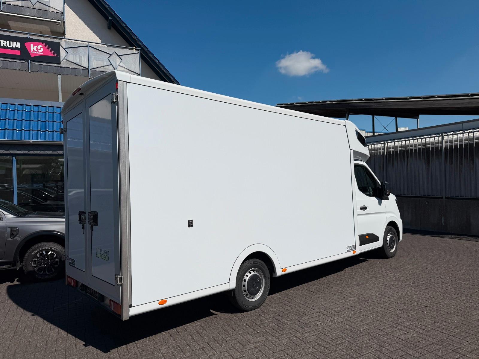 Renault Master Neues Modell Kofferaufbau Portaltüren