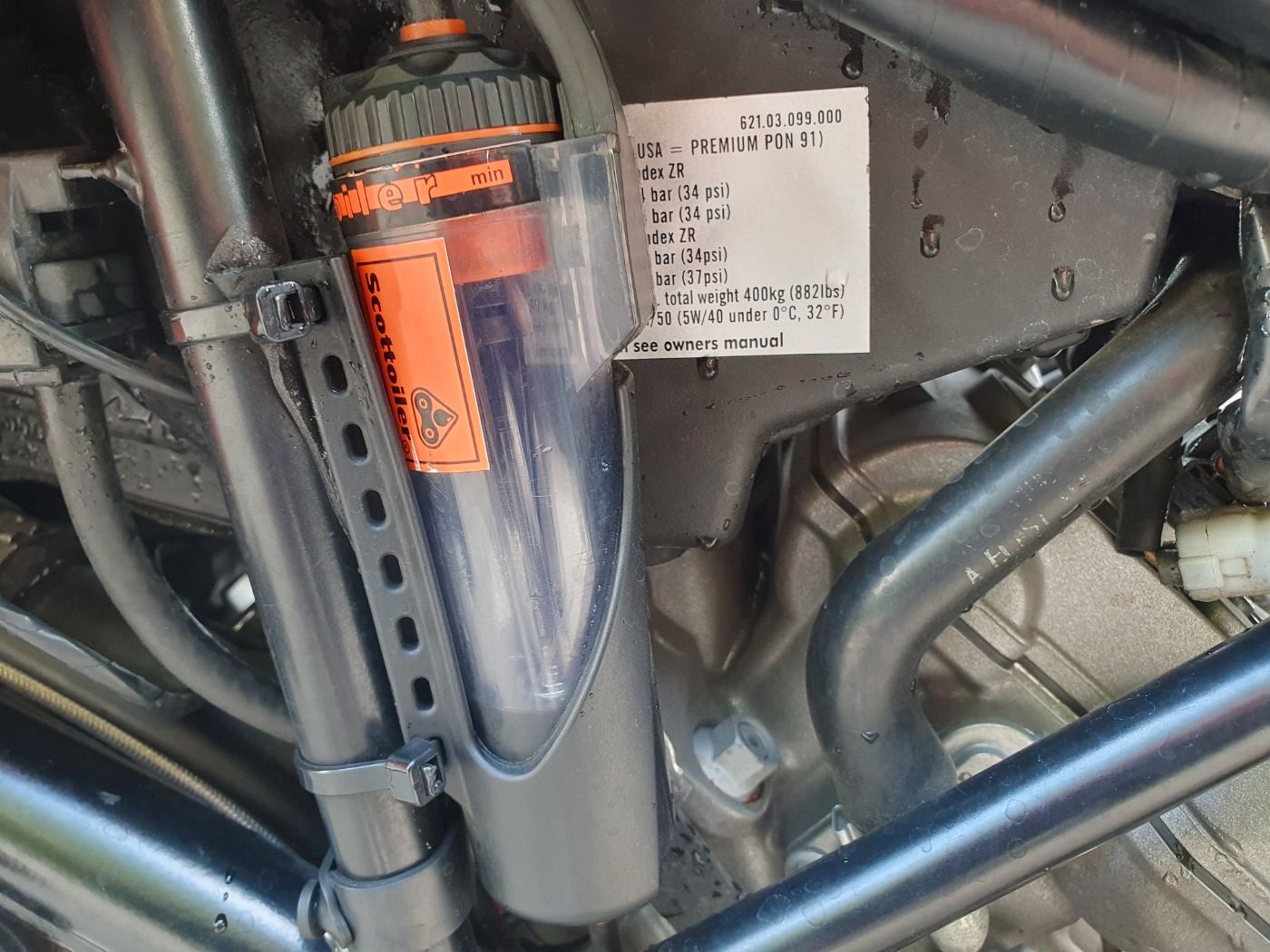 Fahrzeugabbildung KTM 990 SMT Seitentaschen