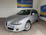 Alfa Romeo 147 1.9 JTD (120) 5 porte Distinctive - Alfa Romeo 147: Distinctive
