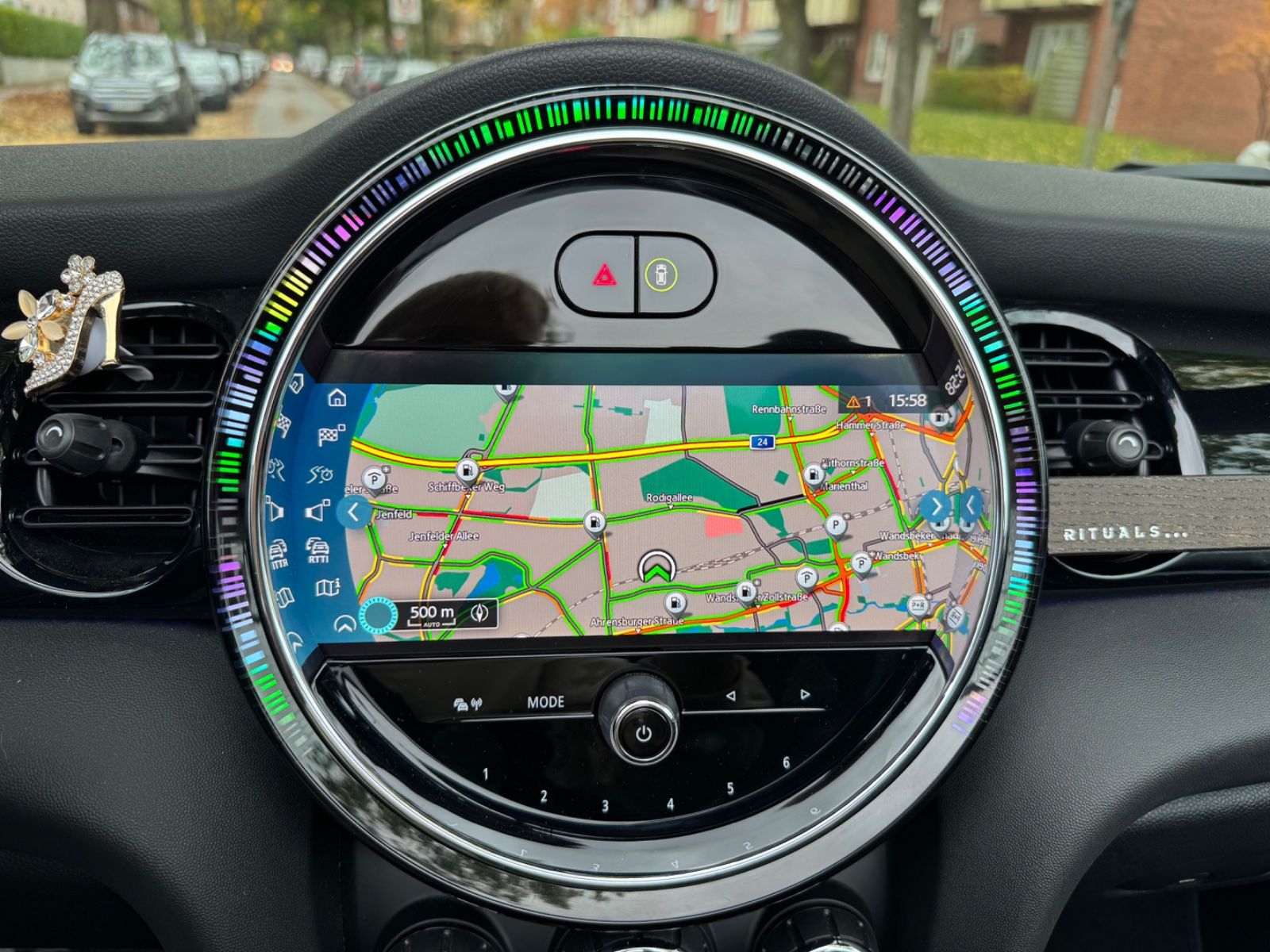 Fahrzeugabbildung MINI COOPER Cabrio Cooper*SHZ*PDC*CAM*LED