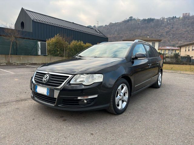 Volkswagen Passat 2.0 16V TDI 4mot. Var. Highlin