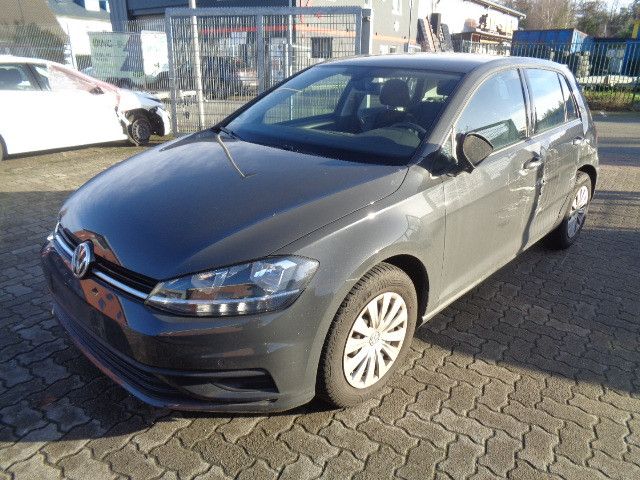 Volkswagen Golf 1.0 TSI BMT 63kW Trendline