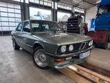 BMW e28 518i M10 Oldtimer H Zulassung Plan... - BMW 518 mit Benzin-Antrieb: Limousine