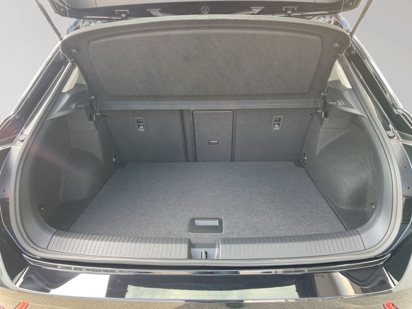 Volkswagen T-Roc - Bild 9