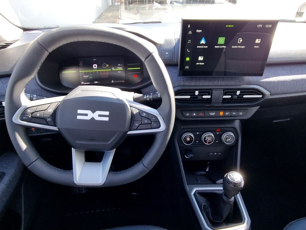 Fahrzeugabbildung Dacia Jogger Journey TCe 110