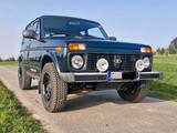 Lada Niva Taiga 4x4 - Lada Taiga von privat