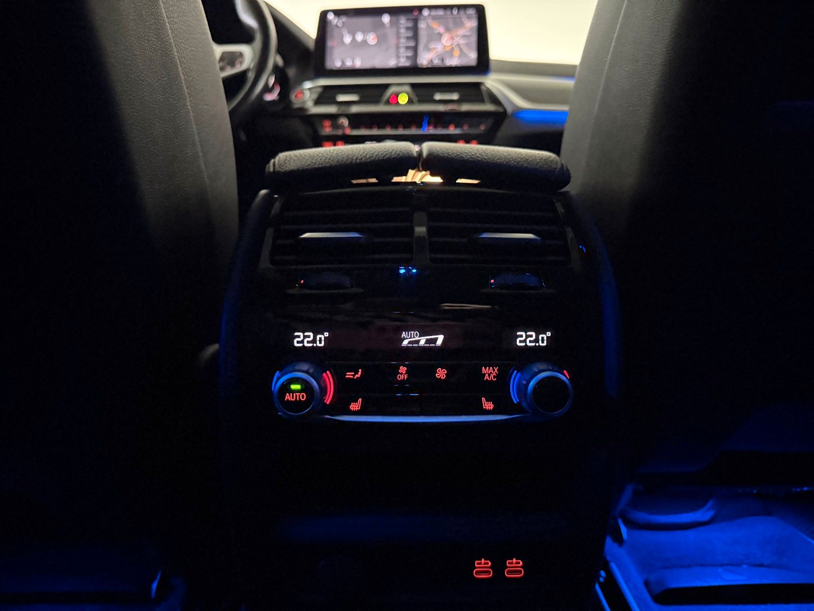 Fahrzeugabbildung BMW 630d GT xDrive M SPORT/LASER/HuD/PANO/AHK/STHZ