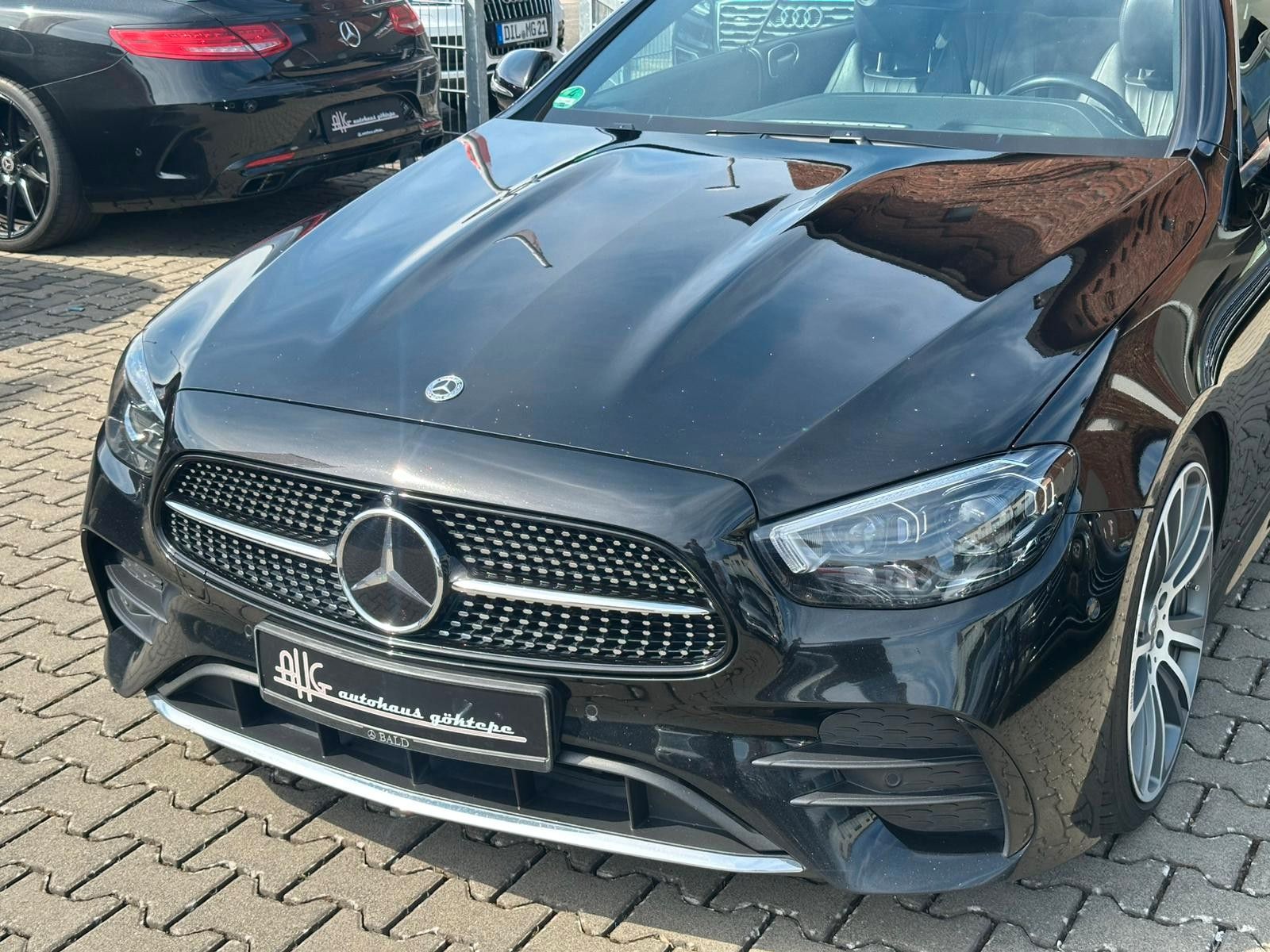 Mercedes-Benz E 450 Coupe 4Matic *PANO*360°Kamera* imagem 3