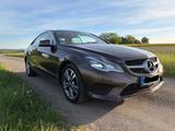 Mercedes-Benz E 250 Coupé E 250 CDI - - Mercedes-Benz E 250 mit Diesel-Antrieb: Coupe