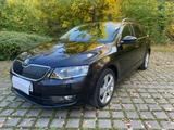 Skoda Octavia 2.0 TDI Green tec Elegance Combi Ele... - Skoda Octavia: Combi Elegance TDI