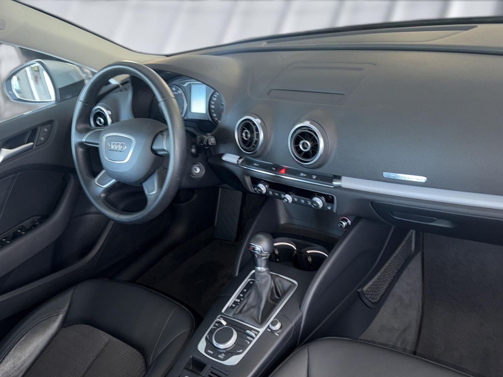 Fahrzeugabbildung Audi A3 Sportback quattro/ Unfallfrei/ 2. Hd/