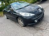 Peugeot 207 CC Cabrio/ Klimaanlage, Leder,... - Peugeot 207 Gebrauchtwagen in Hannover