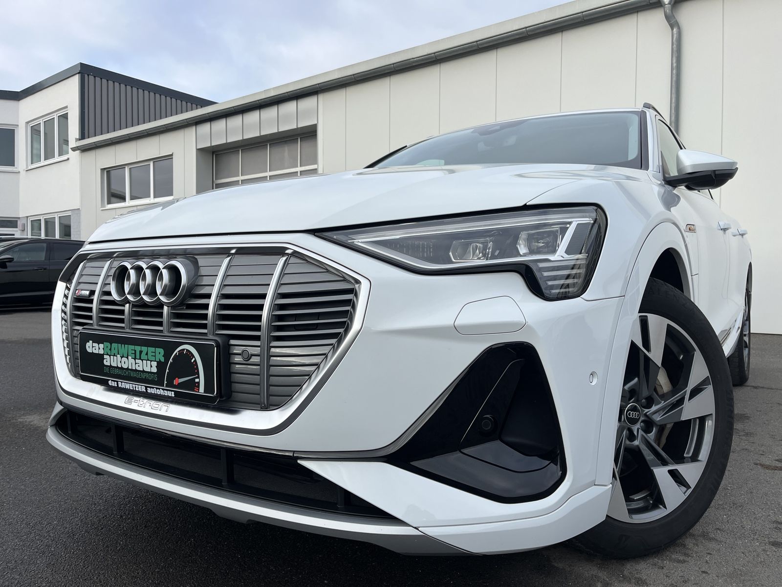 AUDI e-tron S-Line 20 Zoll Kamera el.Klappe Navi SHZ