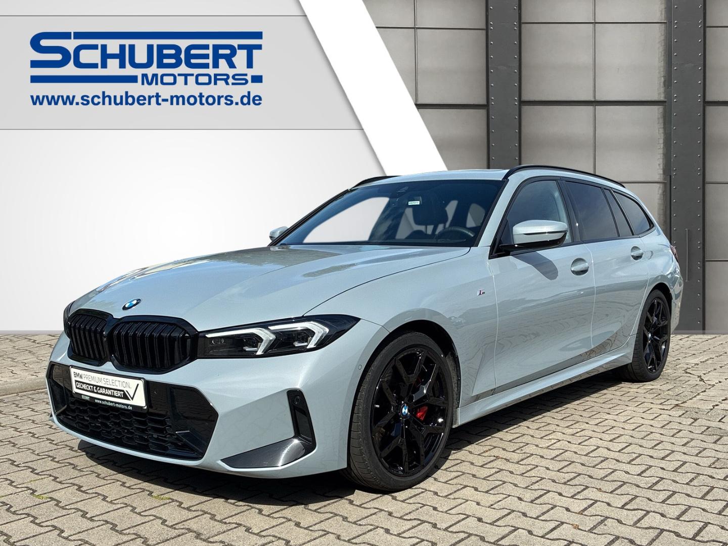 BMW 320 i Touring M SPORT PANORAMA HUD 360KAMERA HAR