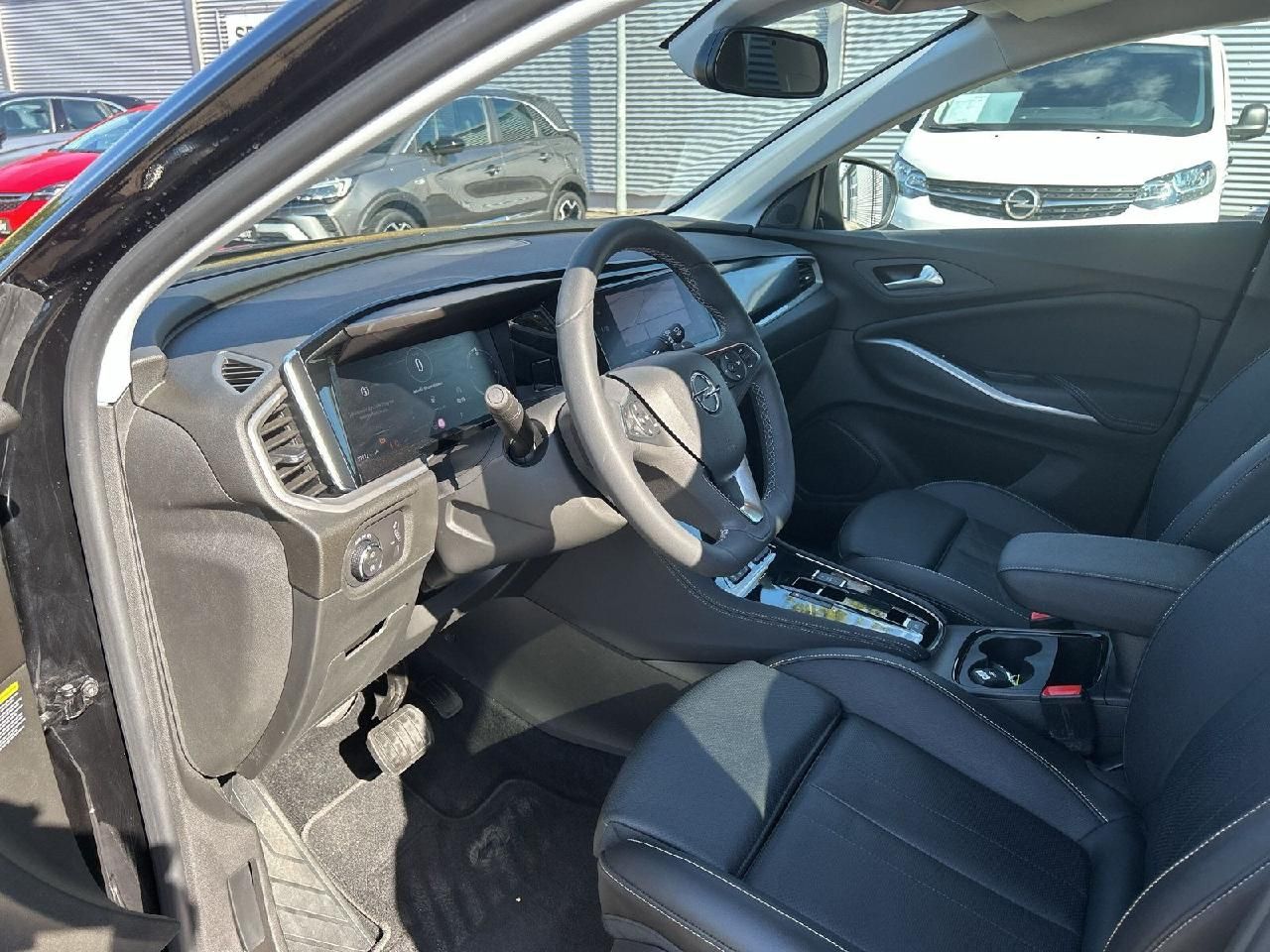 Fahrzeugabbildung Opel Grandland Ultimate
