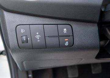 Fahrzeugabbildung Hyundai i10 Trend 1.HAND SHZ|LHZ|APPLE|ANDROID|