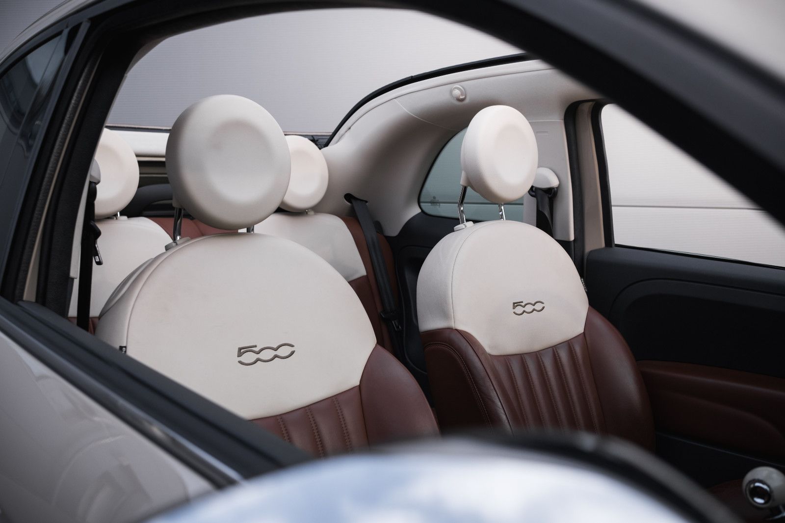 Fahrzeugabbildung Fiat 500C Cabrio Sport-Klima-PDC-Sitzheiz.-Blue&Me