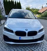 BMW 220xd  GranTourer Sport Line Navi LED unfallfrei