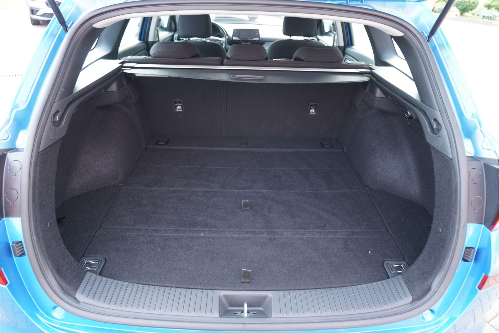 Hyundai i30 Kombi 1.0 T-GDI Klima Tempomat SHZ PDC