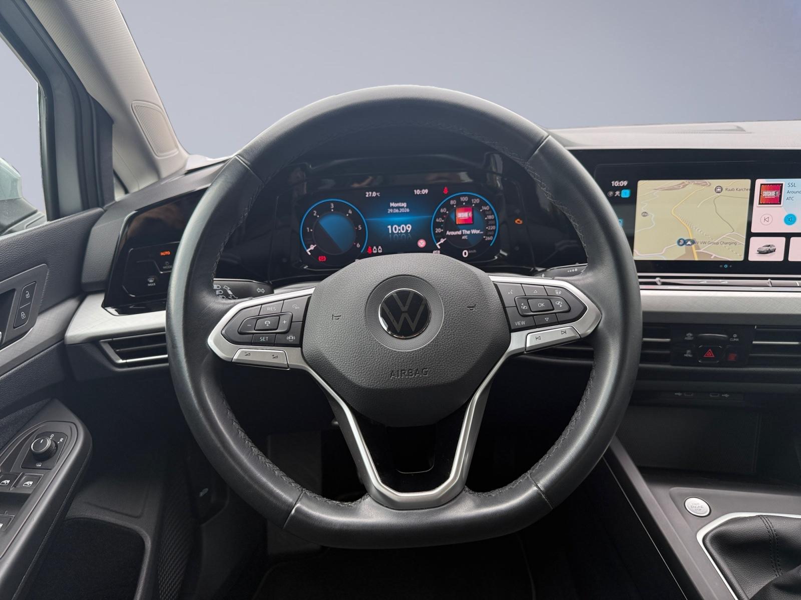 Volkswagen Golf VIII Variant Life, миниатюра 12