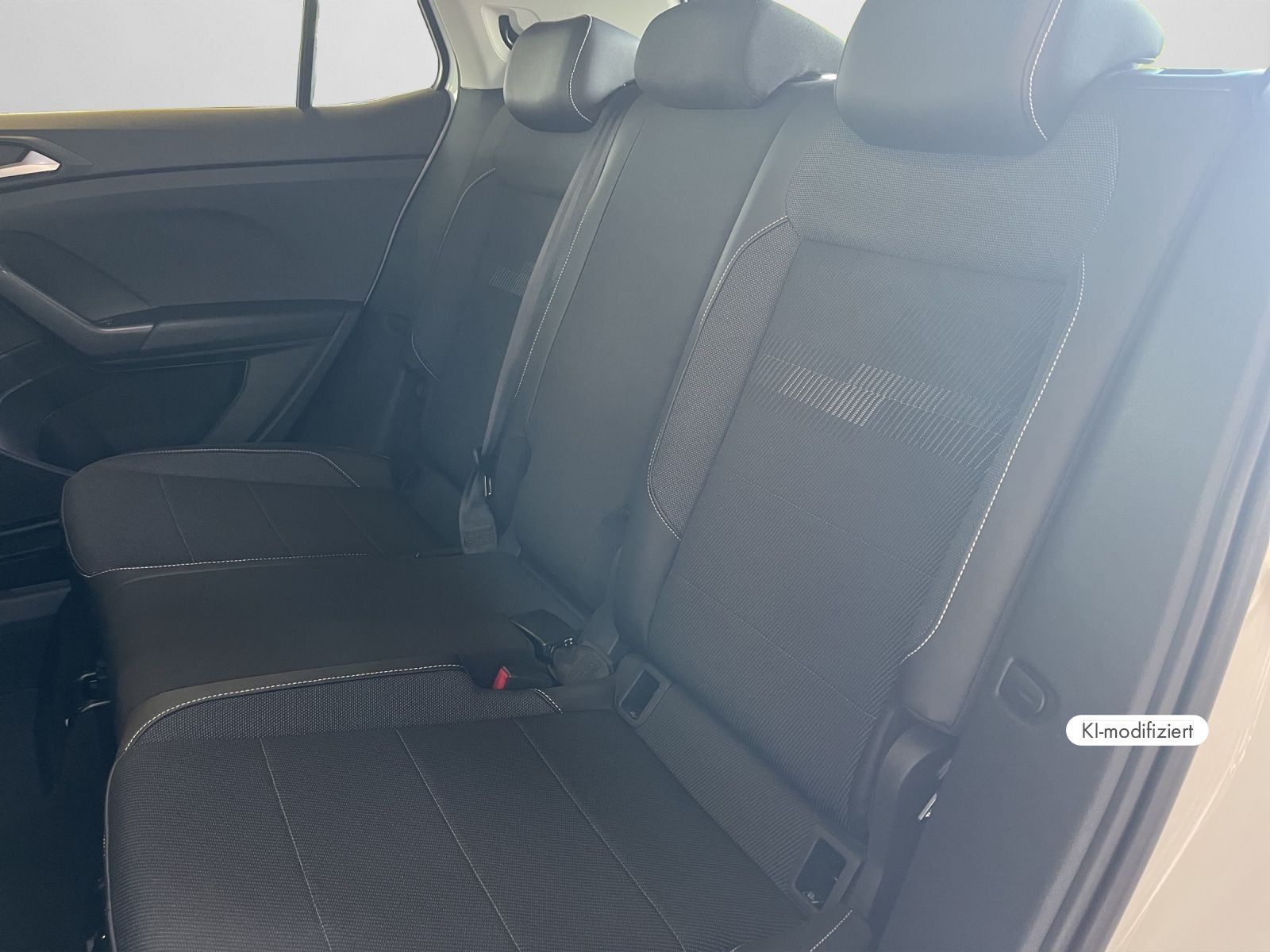 Volkswagen T-Cross - Bild 15