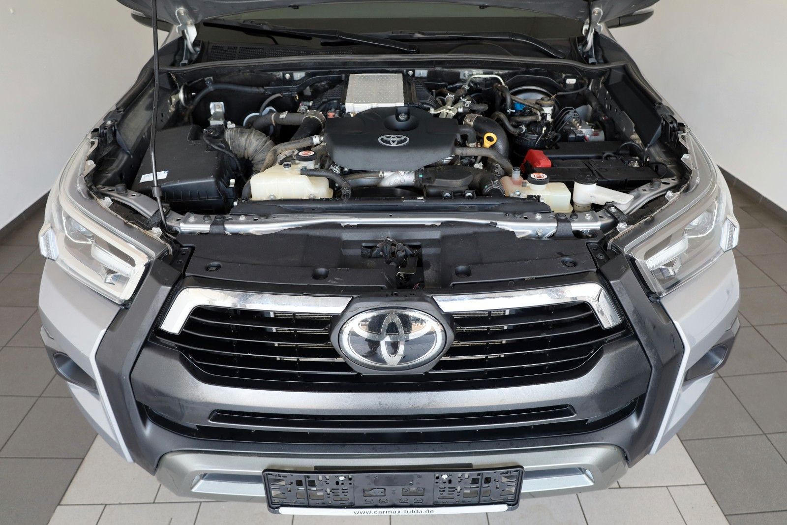 Fahrzeugabbildung Toyota Hilux DoKa Invincible,Leder,ACC,HardTop,AHK