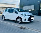 Toyota Yaris nur 43.500 km|Top Zustand|8-fach  - Toyota Yaris Gebrauchtwagen in Düsseldorf