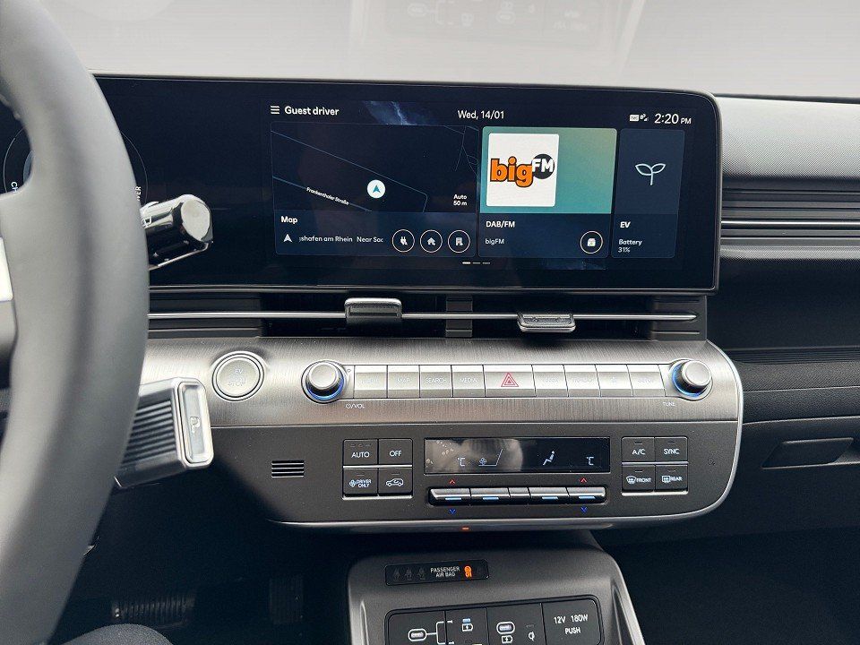 Fahrzeugabbildung Hyundai KONA Elektro 49kWh Trend Assistenz-Paket, el. He