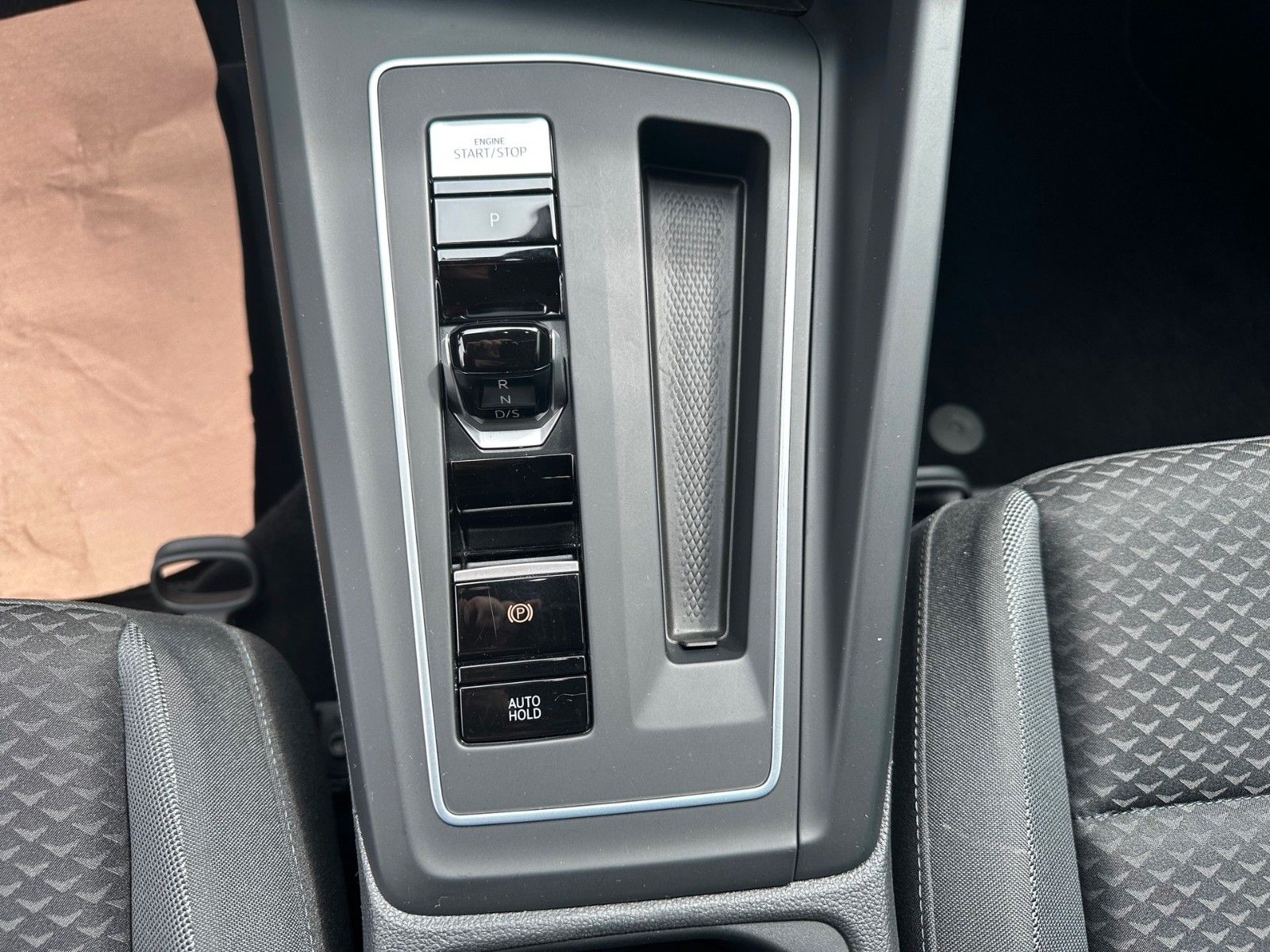 Volkswagen Golf VIII Lim. Life eTSI – Bild 15