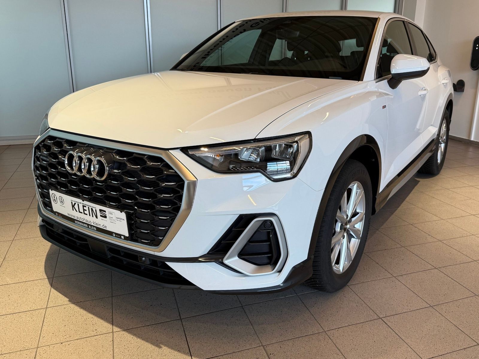 Audi Q3 Sportback S-Line 2.0 TFSI Quattro GRA, Navi,  foto 3
