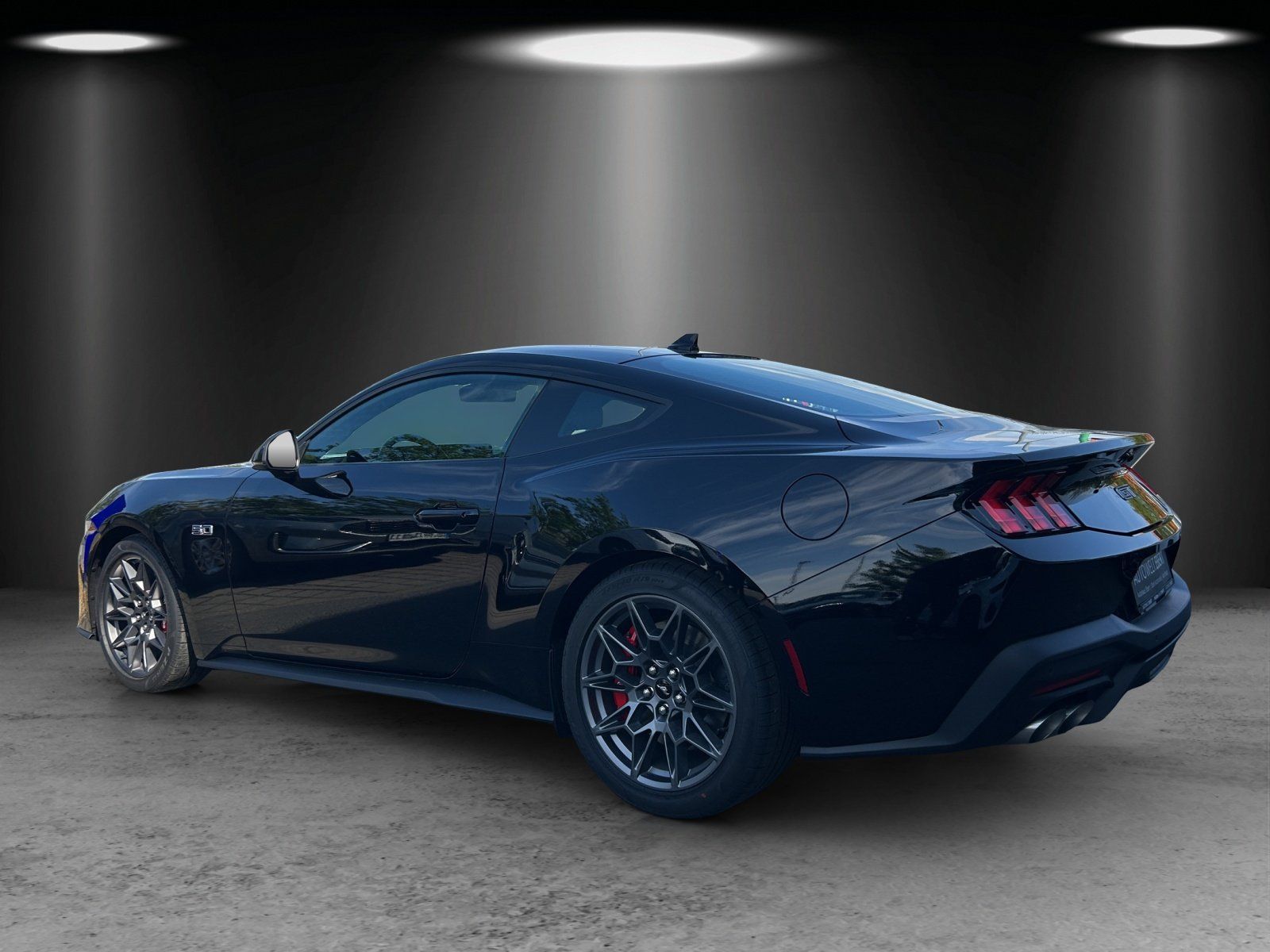 Fahrzeugabbildung Ford Mustang Fastback GT MagneRide Bremsen Rot