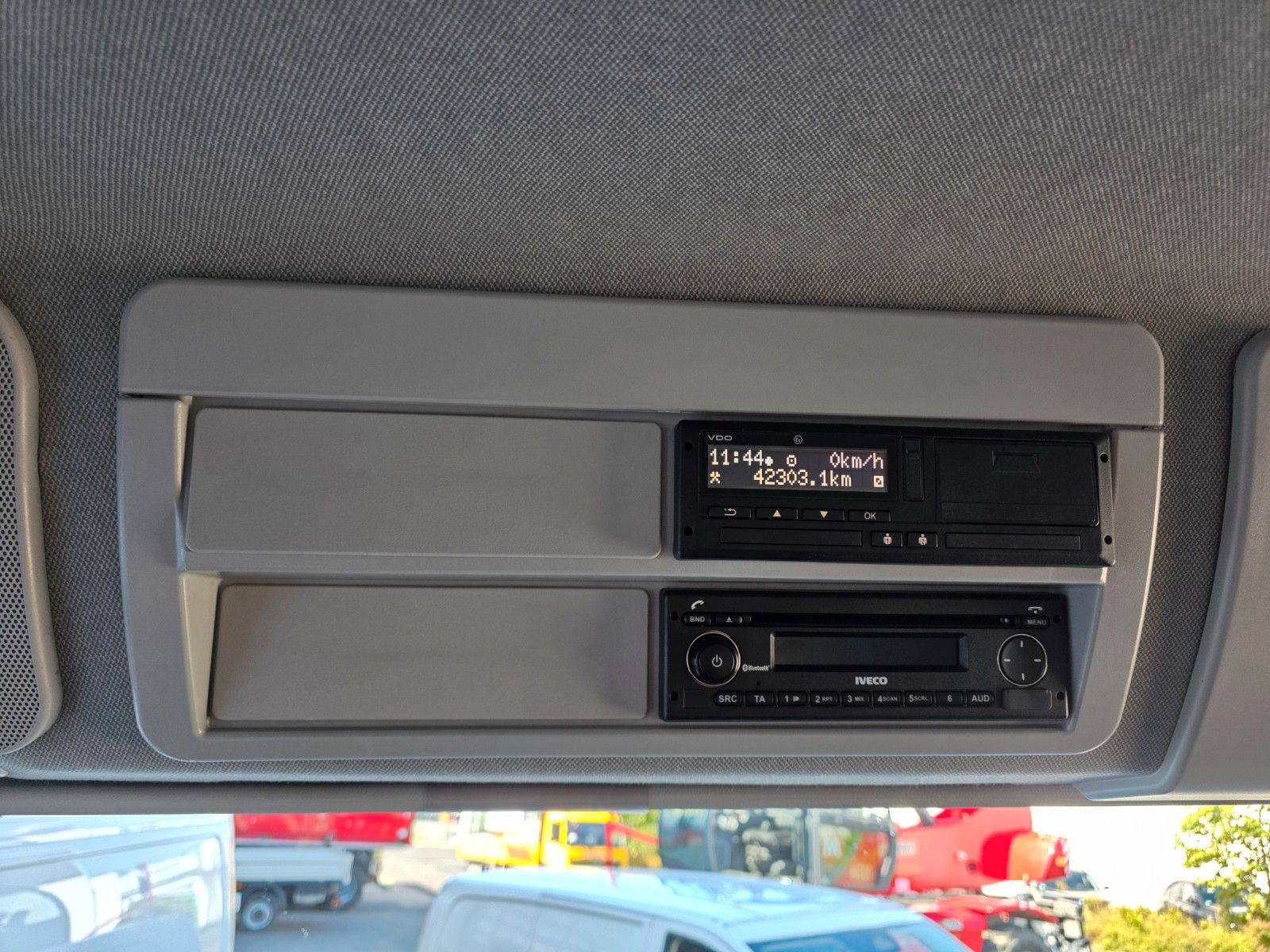 Fahrzeugabbildung Iveco Eurocargo ML120E25 LBW Palfinger 1.500kg Klima