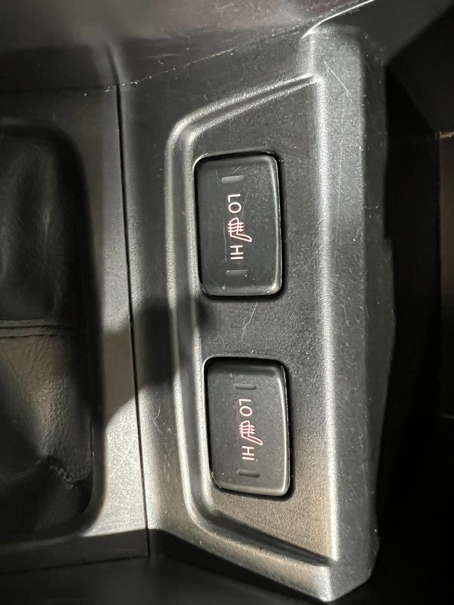 Fahrzeugabbildung Suzuki Vitara Comfort + / Pano. / LED / Allgrip