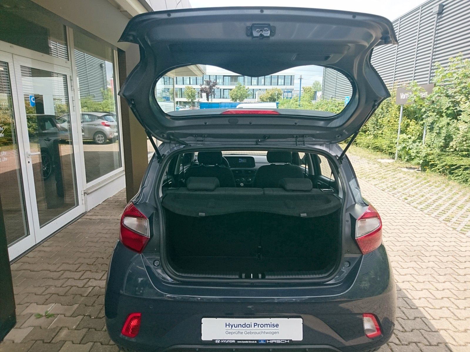 Fahrzeugabbildung Hyundai NEW  i10 1.0 SELECT  SHZ PDC Lenkradhzg