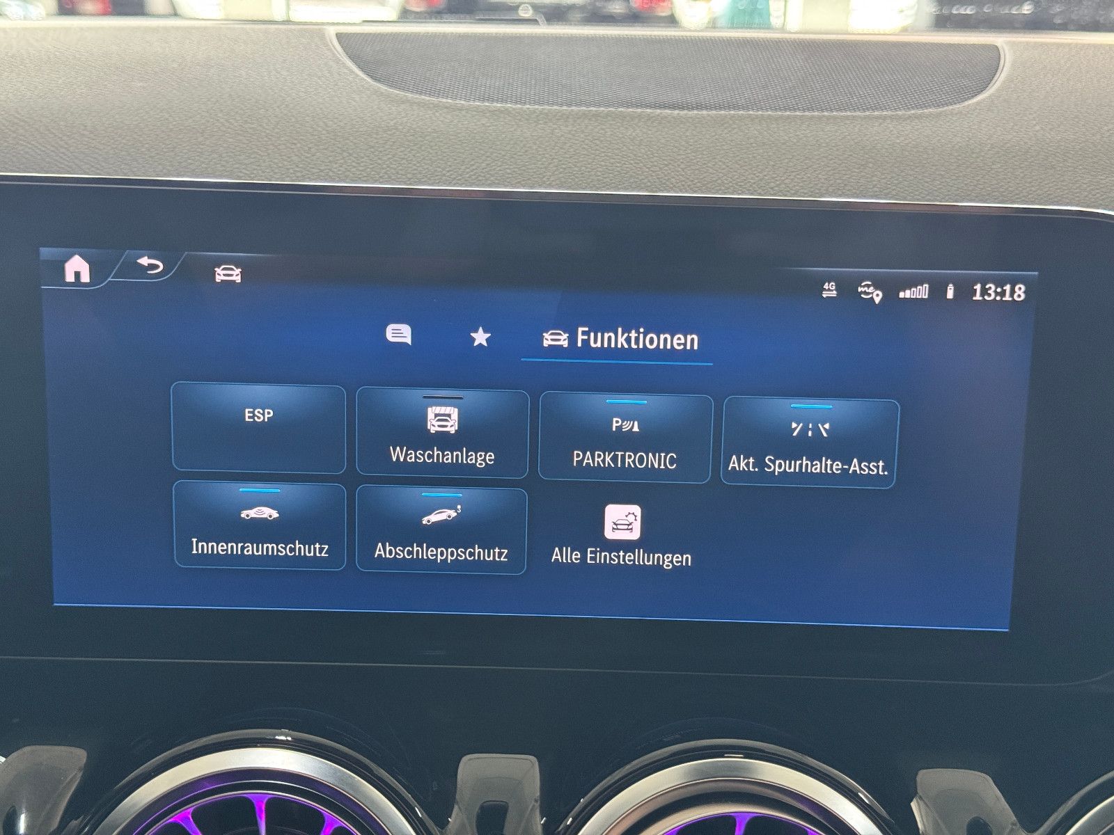 Fahrzeugabbildung Mercedes-Benz GLA 200 d 8GT AMG LINE PLUS MBUX DISTRONIC 19ALU