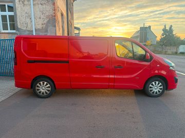 Opel Vivaro - 5