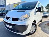 Renault Trafic Passenger 115 DCI+ Klima +9 Sitze +2t AHK - Renault Trafic: Kleinbus