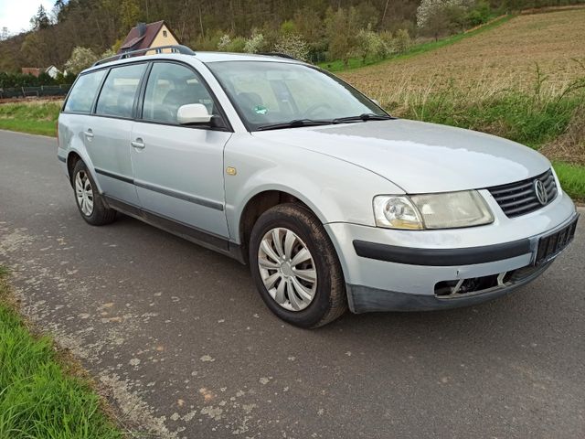 Volkswagen Passat 1,8 L