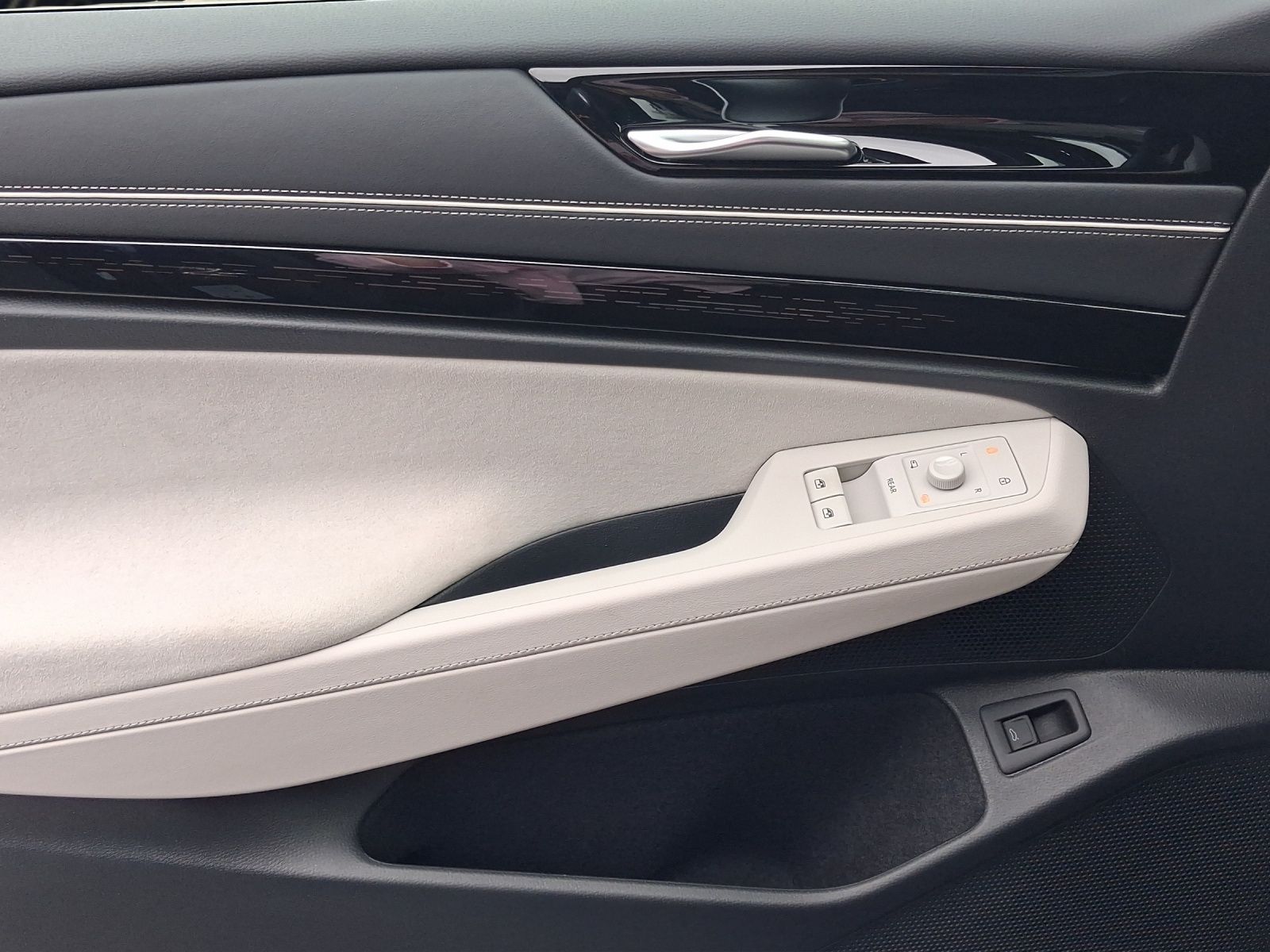 Volkswagen ID.7 - Bild 12