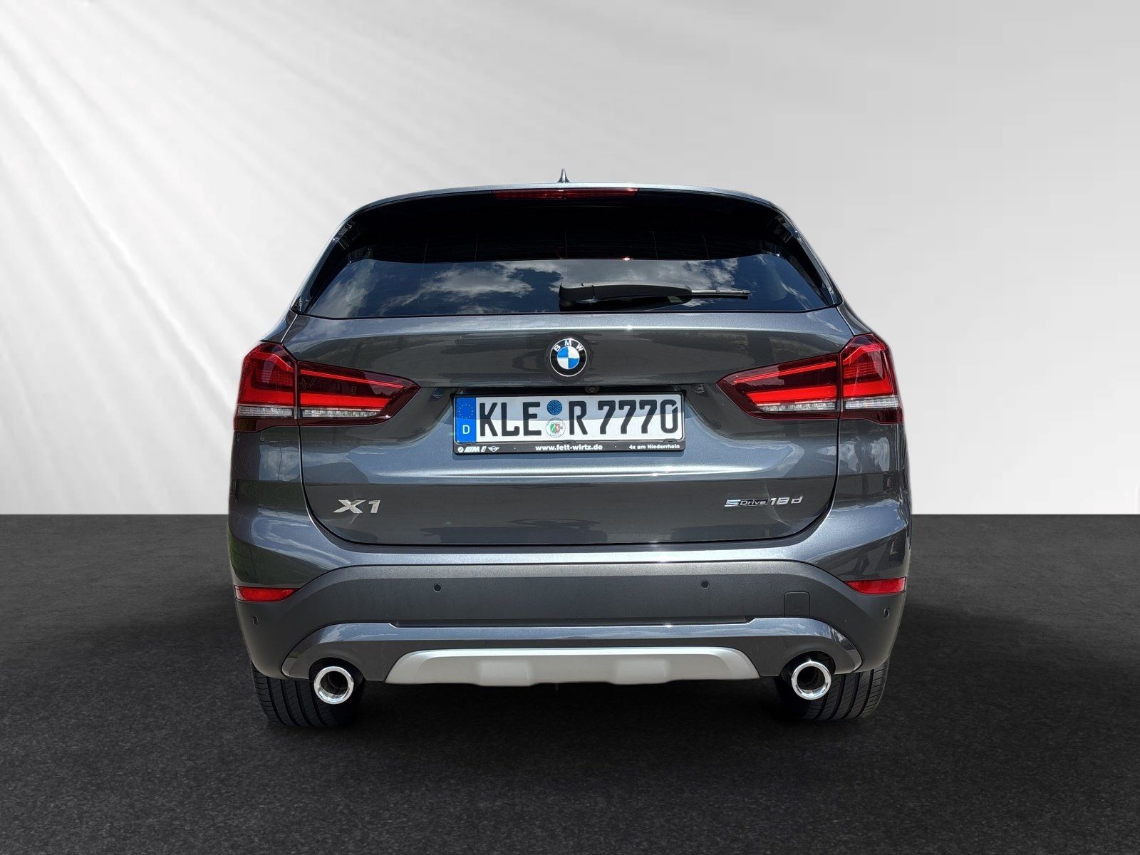 BMW X1 sDrive18d xLine Aut. AHK RKamera Memory LED foto 7