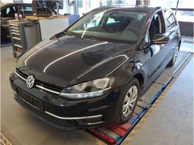 Volkswagen Golf 1.6 TDI JOIN AHK Navi ACC PDC