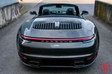 Porsche 992 Carrera 4 Cabriolet Sport Chrono PASM - : mit Android Auto, Cabrio