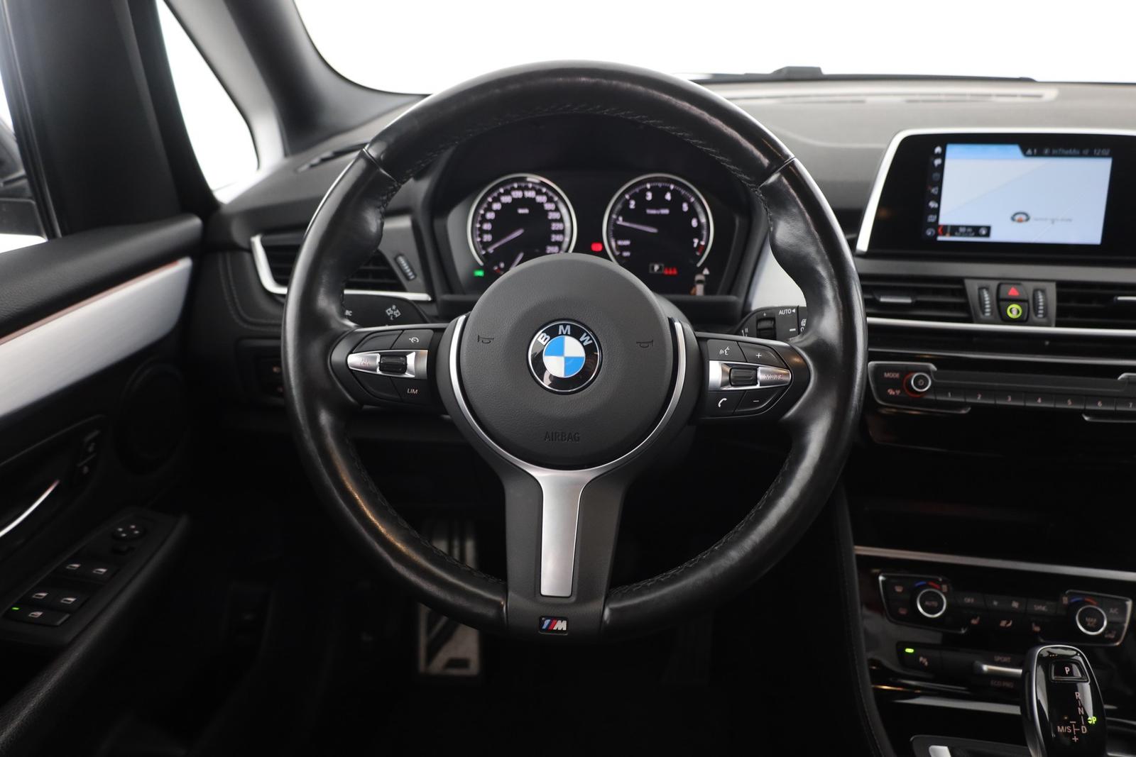 BMW 218 iA Gran Tourer M Sport LED Navi Teilleder PDC, миниатюра 15