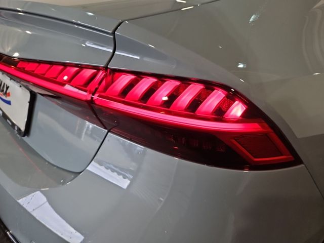 S7 Sportback TDI PFEILGRAU AHK+PANO+STHZG+MATRIX