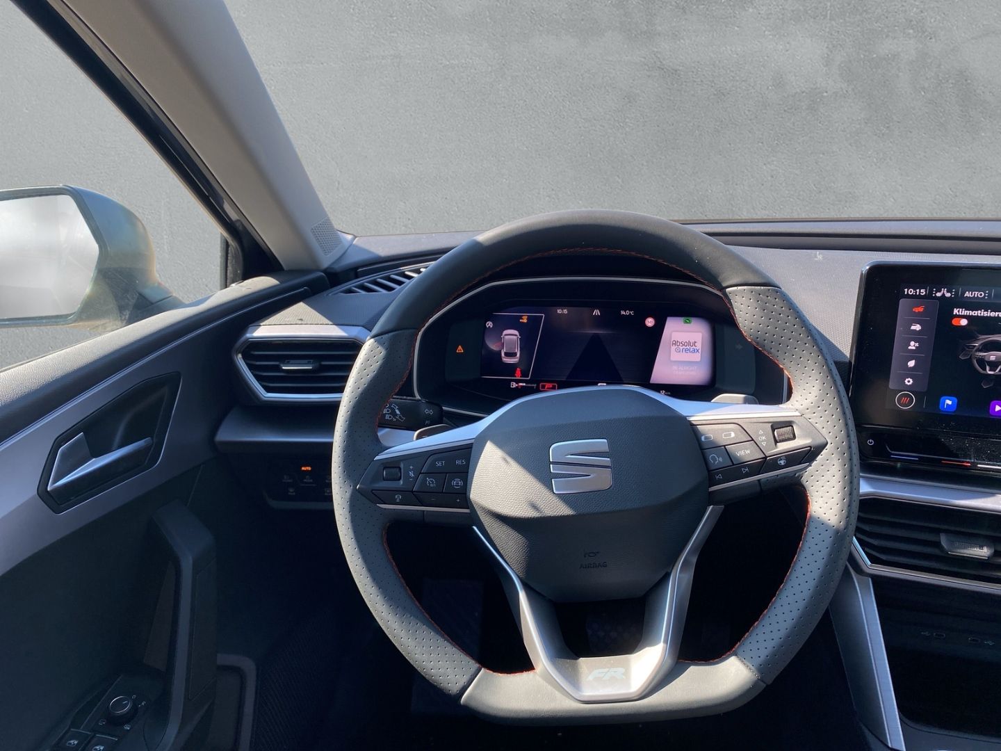 Fahrzeugabbildung SEAT Leon Sportstourer FR 2.0 TDI EU6d Navi Digitales