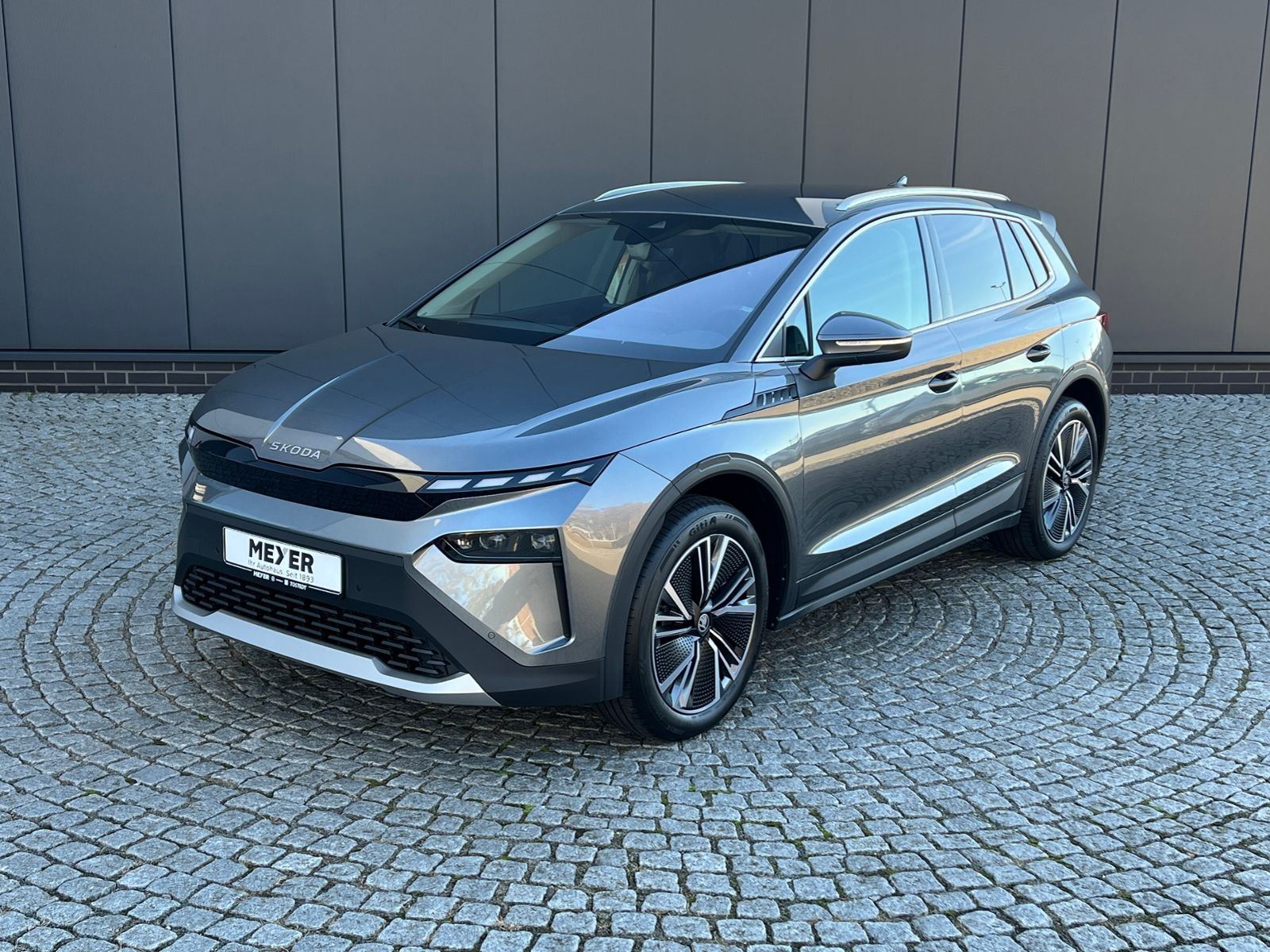 Fahrzeugabbildung SKODA Elroq 85 *Wärmepumpe,KESSY,21"LM-Felge*