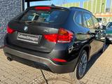 BMW X1 20 i xDrive Sport Line Automatik Pano Xenon - BMW X1 mit Anhängerkupplung