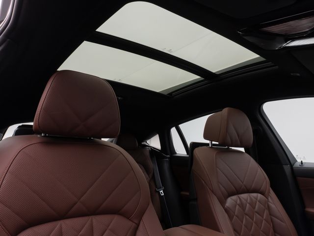 Foto Nummer 35: BMW X6 M50